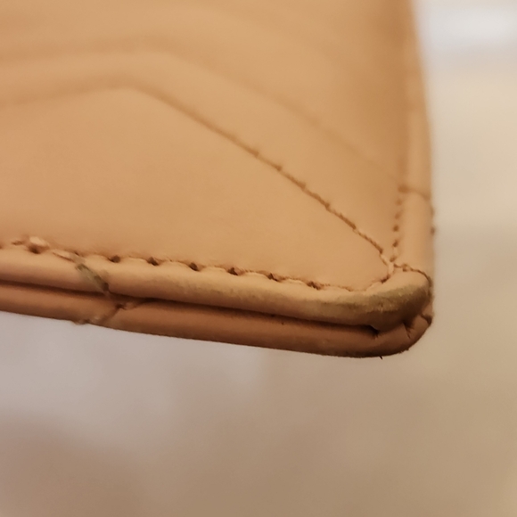 Gucci Marmont Pink Leather Large Pouch Clutch - Picture 11 of 12